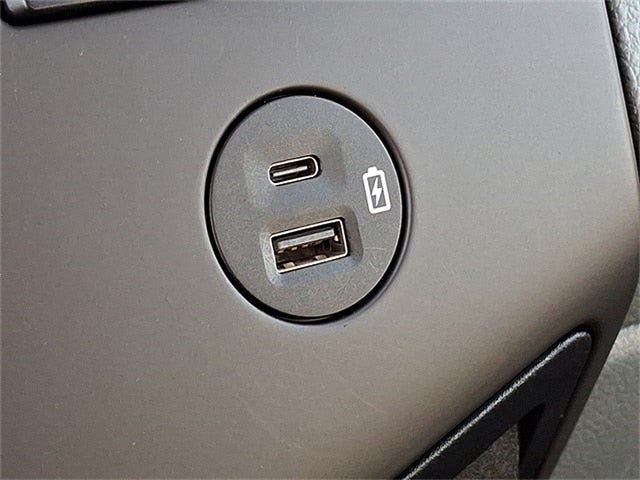 2021 Ford F-750SD Base