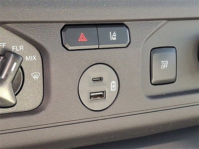 2024 Ford E-450SD 14' BOX TRUCK DRW