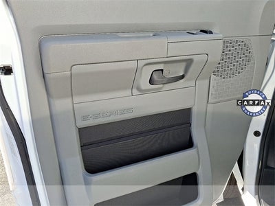 2024 Ford E-450SD 14' BOX TRUCK DRW