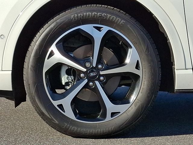 2023 Ford Escape ST-Line Elite