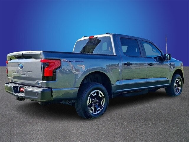 2023 Ford F-150 Lightning Pro