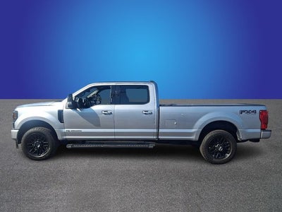 2022 Ford F-350SD Lariat