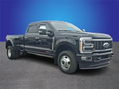 2023 Ford F-350SD Platinum