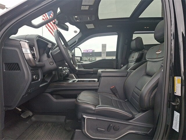 2023 Ford F-350SD Platinum