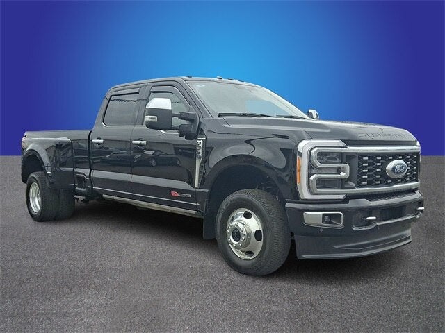 2023 Ford F-350SD Platinum