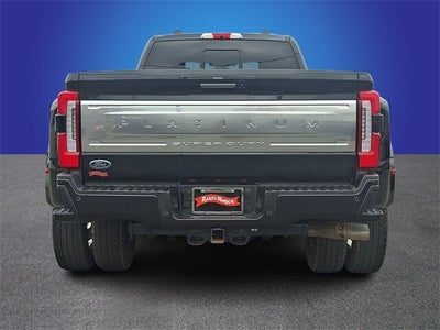 2023 Ford F-350SD Platinum