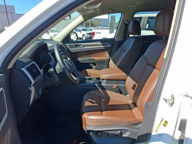 2022 Volkswagen Atlas 2.0T SE w/Technology