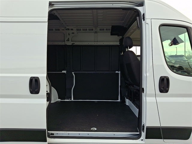 2024 RAM ProMaster 2500 High Roof 136 WB