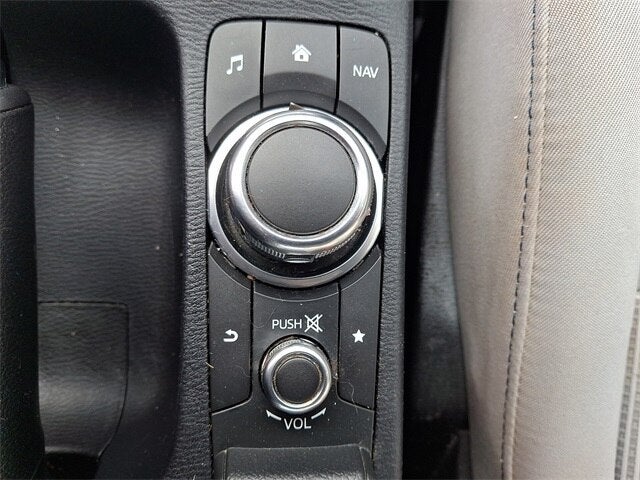 2019 Toyota Yaris LE