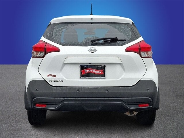 2020 Nissan Kicks S