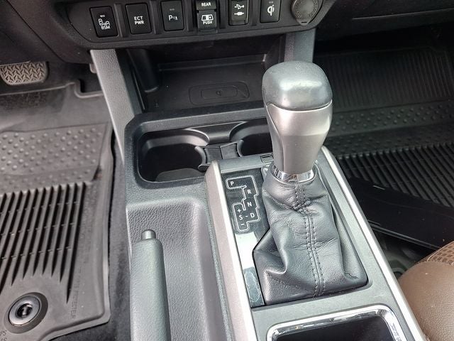 2018 Toyota Tacoma Limited V6
