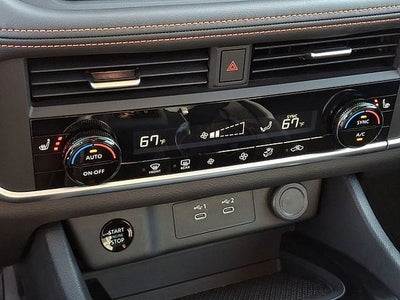 2025 Nissan Rogue Rock Creek
