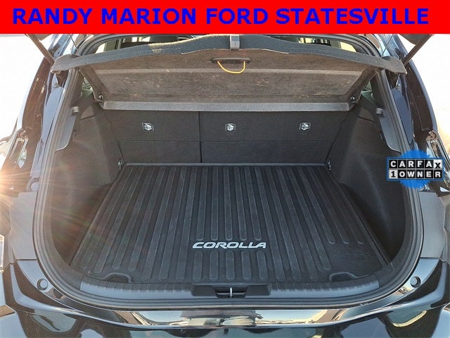 2022 Toyota Corolla Hatchback SE Nightshade Edition