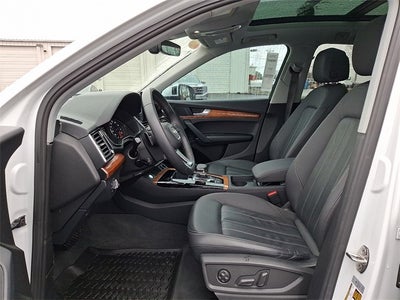 2023 Audi Q5 45 S line Premium quattro