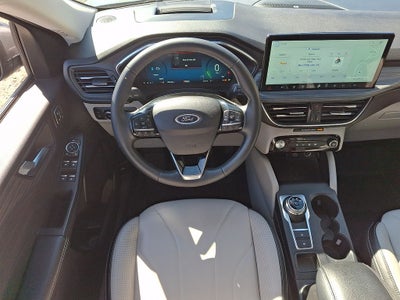 2025 Ford Escape Hybrid Platinum