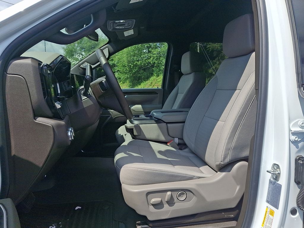 2026 GMC Sierra 2500HD SLE