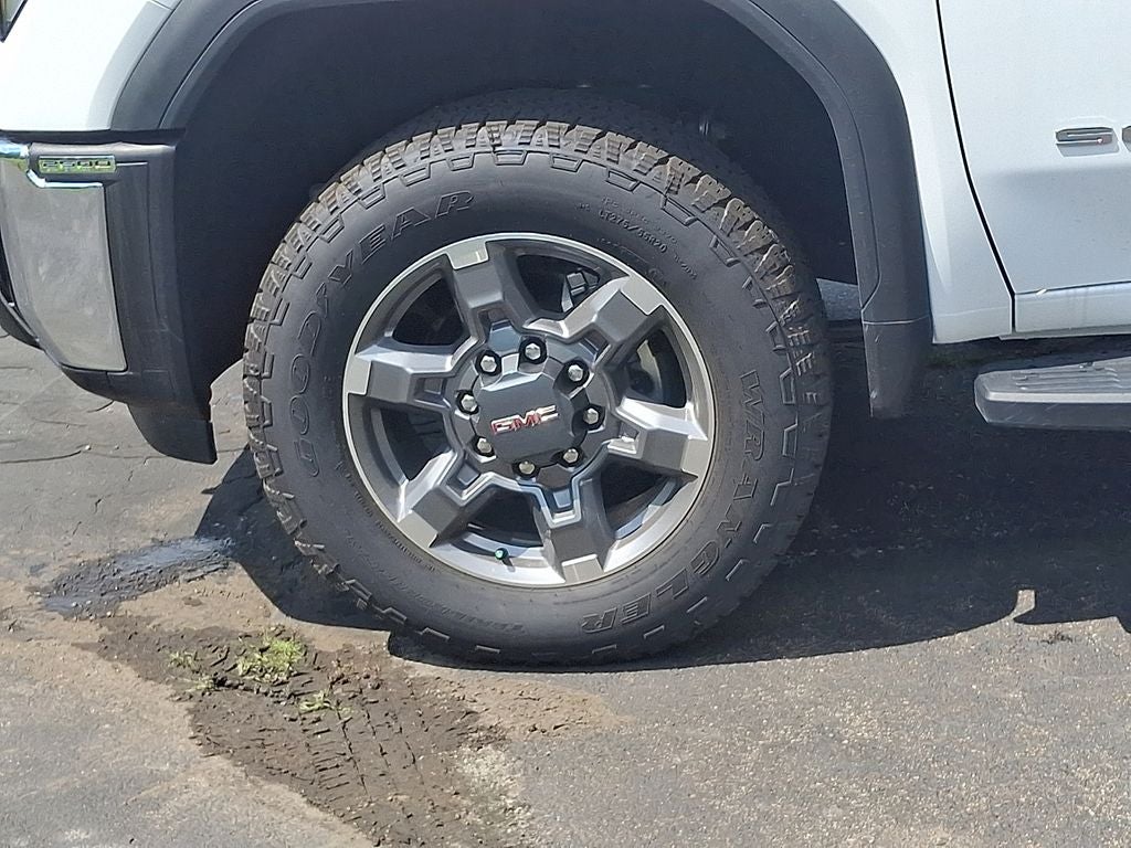 2026 GMC Sierra 2500HD SLE