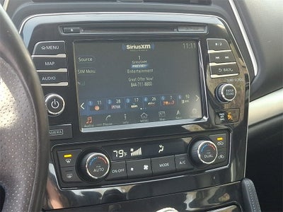 2017 Nissan Maxima SR