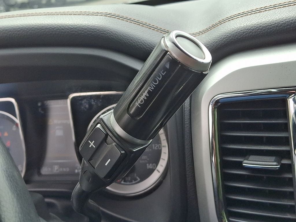 2016 Nissan Titan XD SL