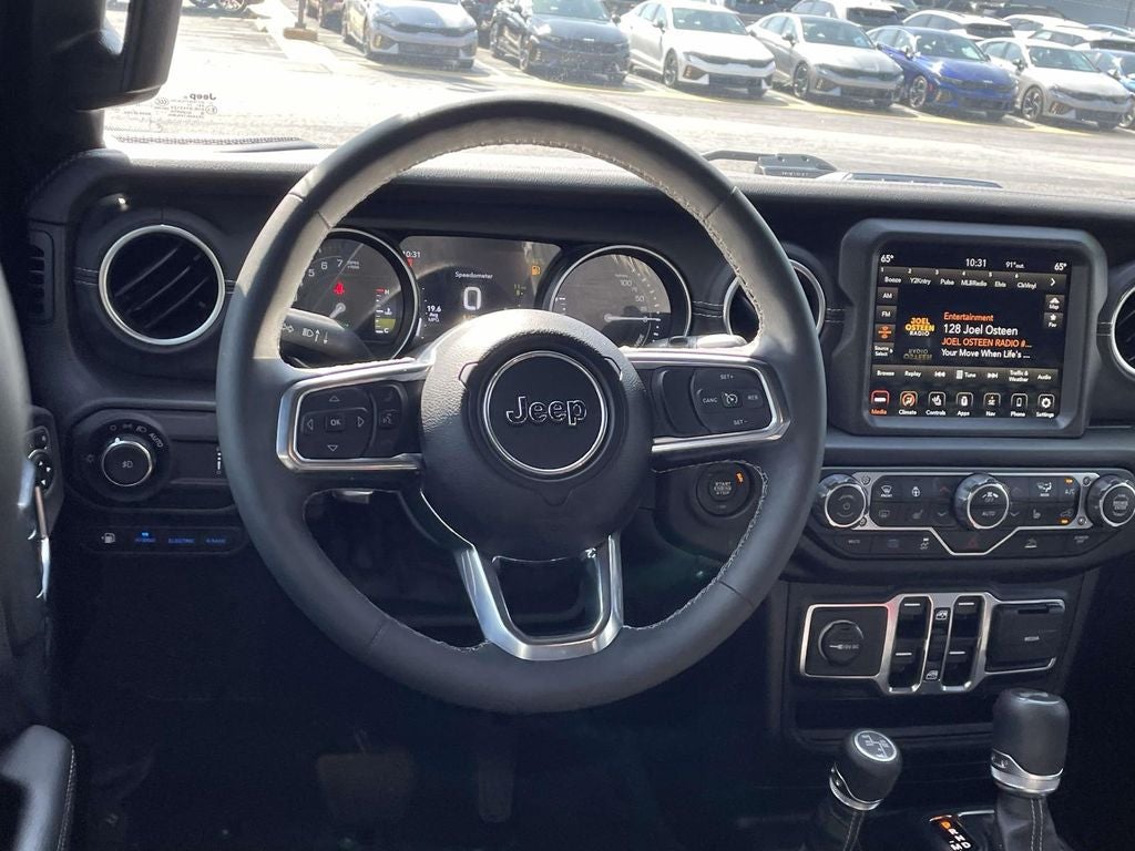 2023 Jeep Wrangler Sahara 4x4