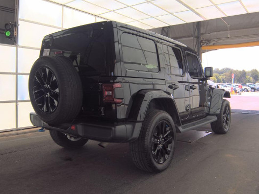2023 Jeep Wrangler Sahara 4x4