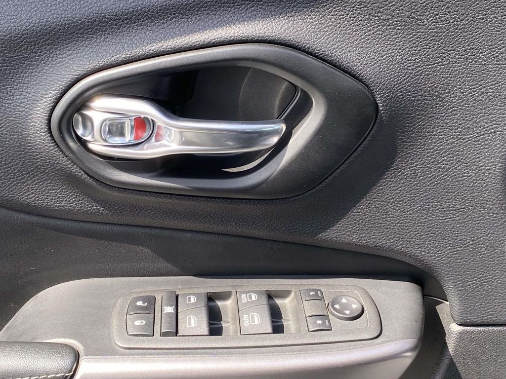2022 Jeep Cherokee Latitude Lux FWD