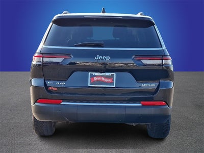 2022 Jeep Grand Cherokee L Laredo 4x4