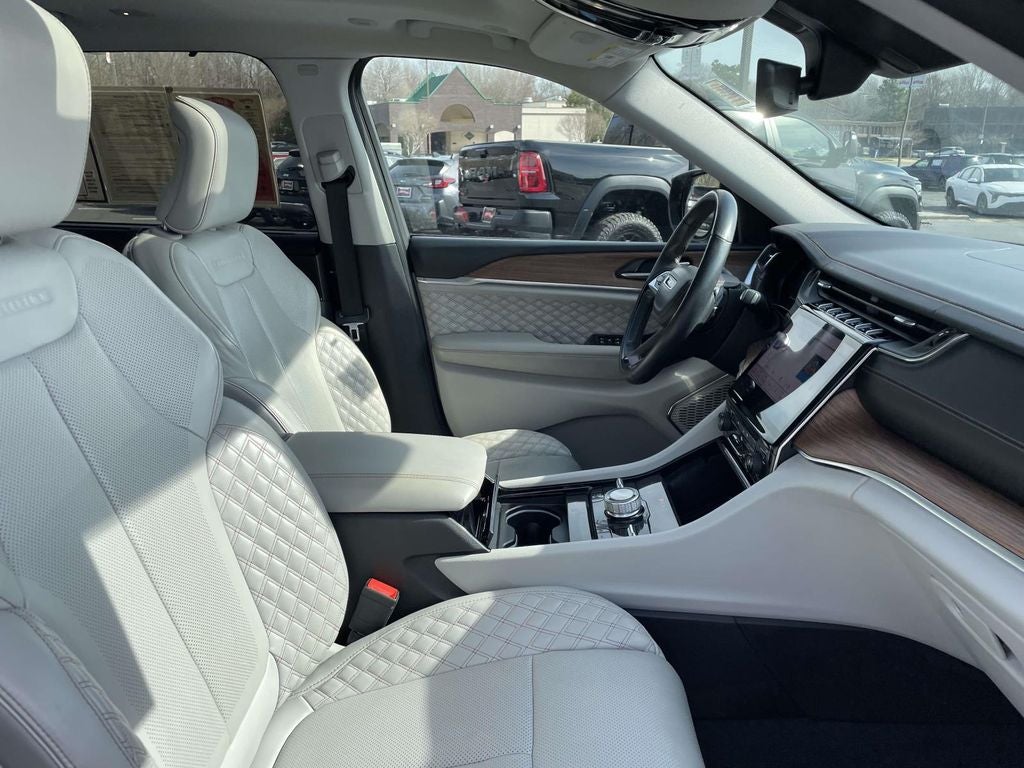 2021 Jeep Grand Cherokee L Summit 4x4