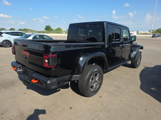 2025 Jeep Gladiator Mojave X
