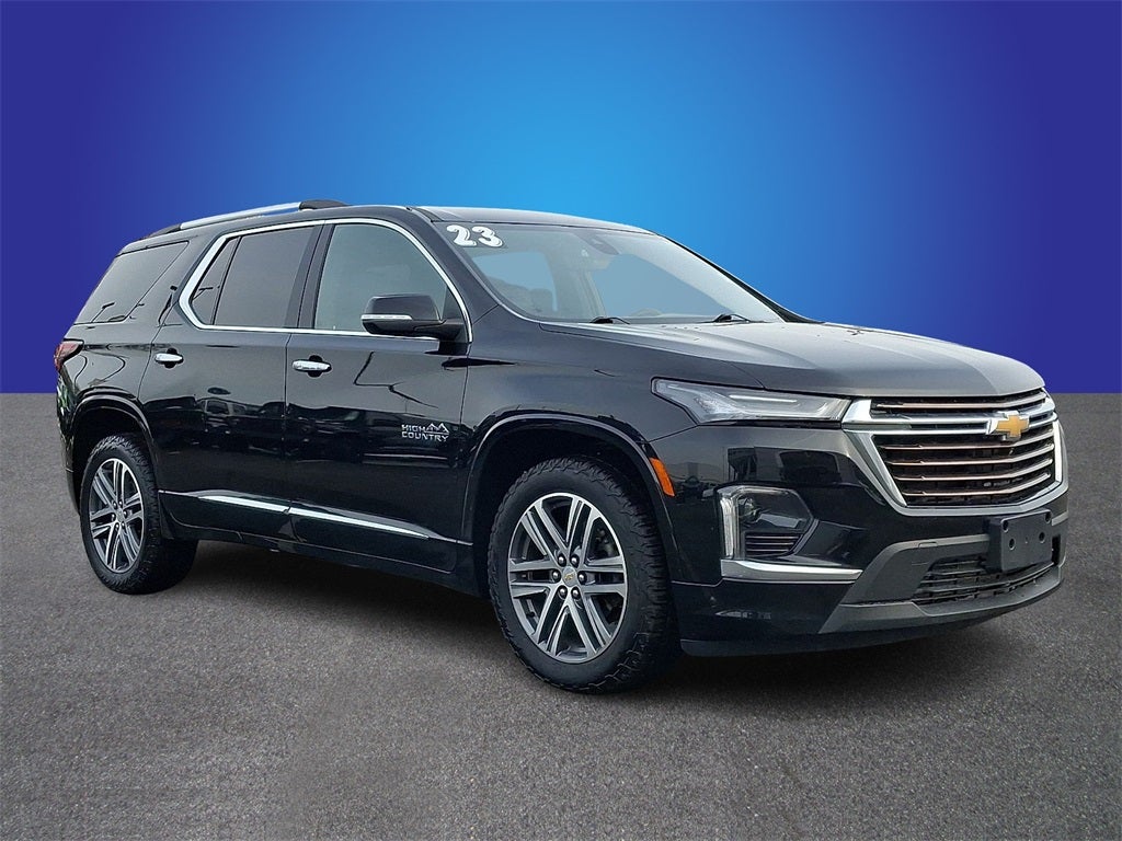2023 Chevrolet Traverse AWD High Country