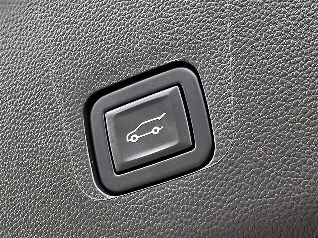 2023 Chevrolet Traverse AWD High Country