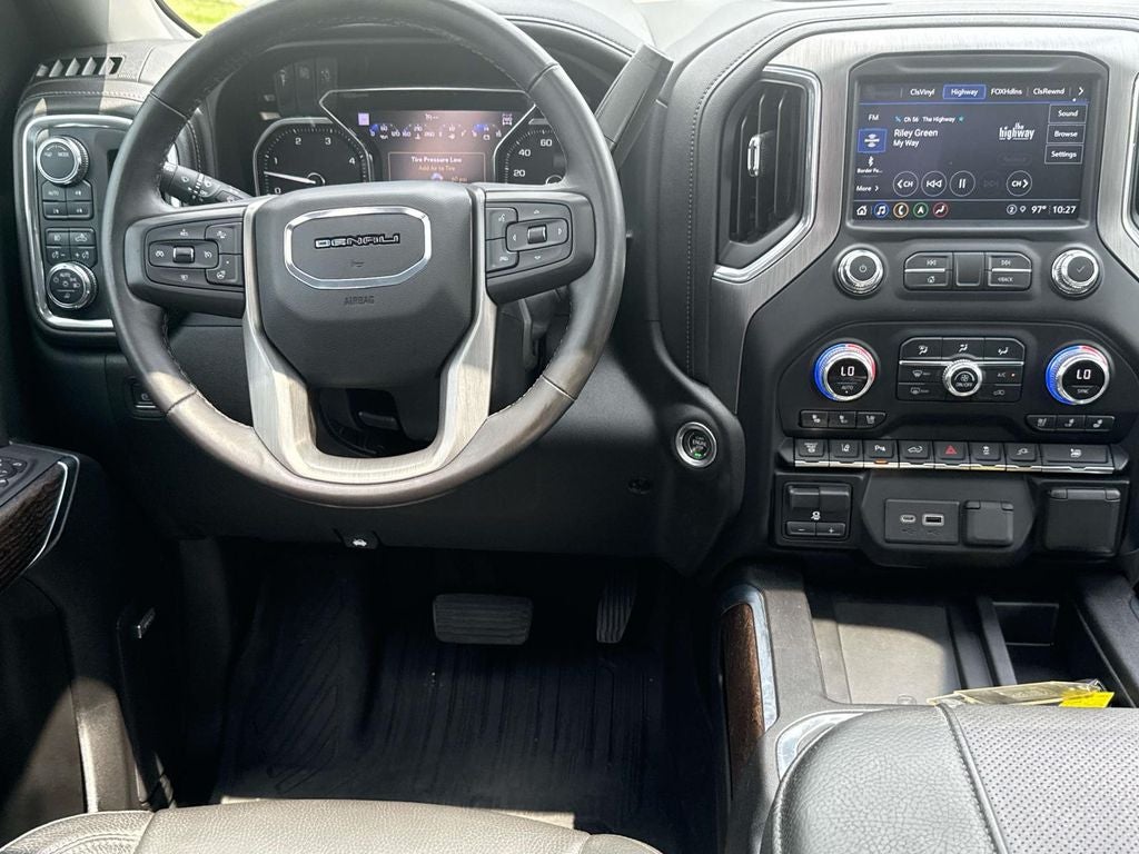 2023 GMC Sierra 3500HD 4WD Crew Cab Long Bed Denali