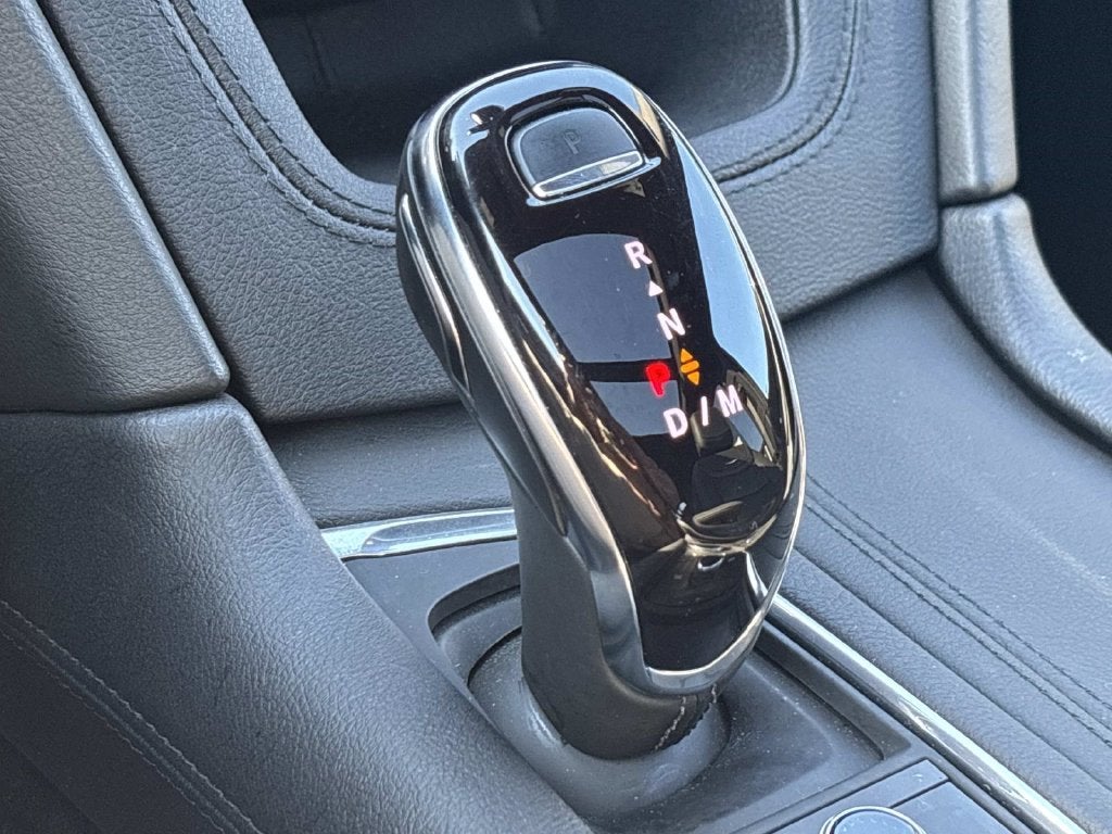 2025 Cadillac XT6 FWD Premium Luxury