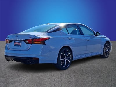 2024 Nissan Altima SR FWD