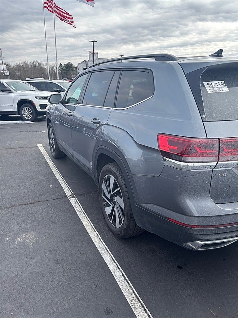 2025 Volkswagen Atlas 2.0T SE w/Technology