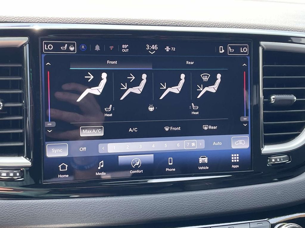 2025 Chrysler Pacifica Select
