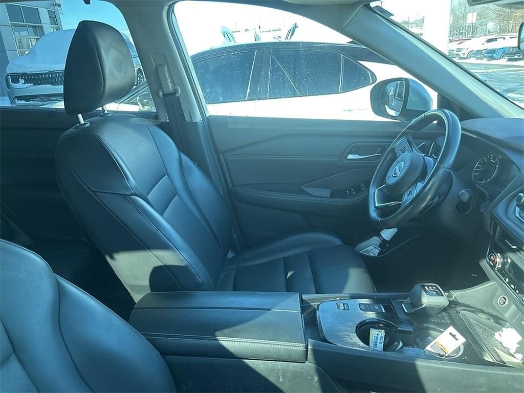 2023 Nissan Rogue SV FWD