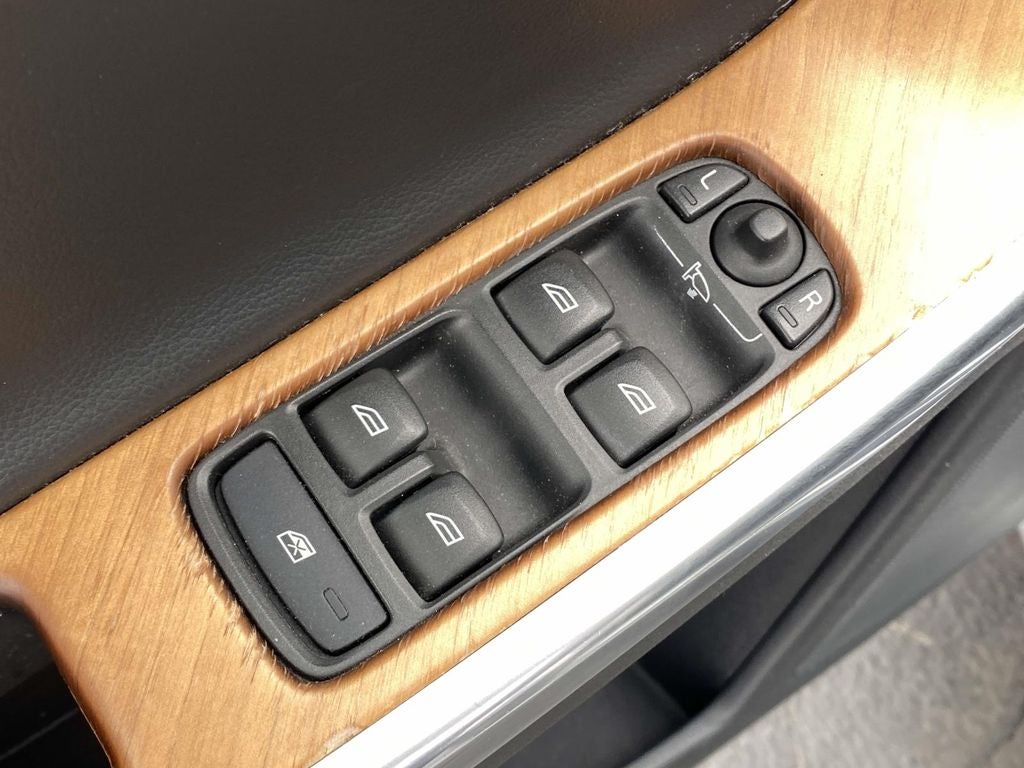 2017 Volvo XC60 T5 Inscription