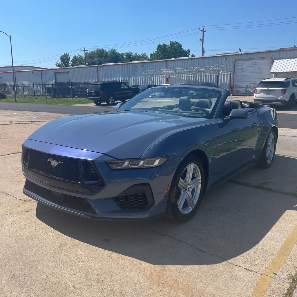 2026 Ford Mustang EcoBoost Premium Convertible's photo