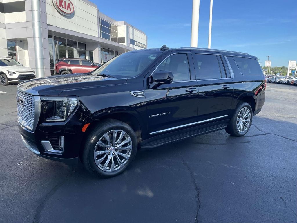 2023 GMC Yukon XL Denali