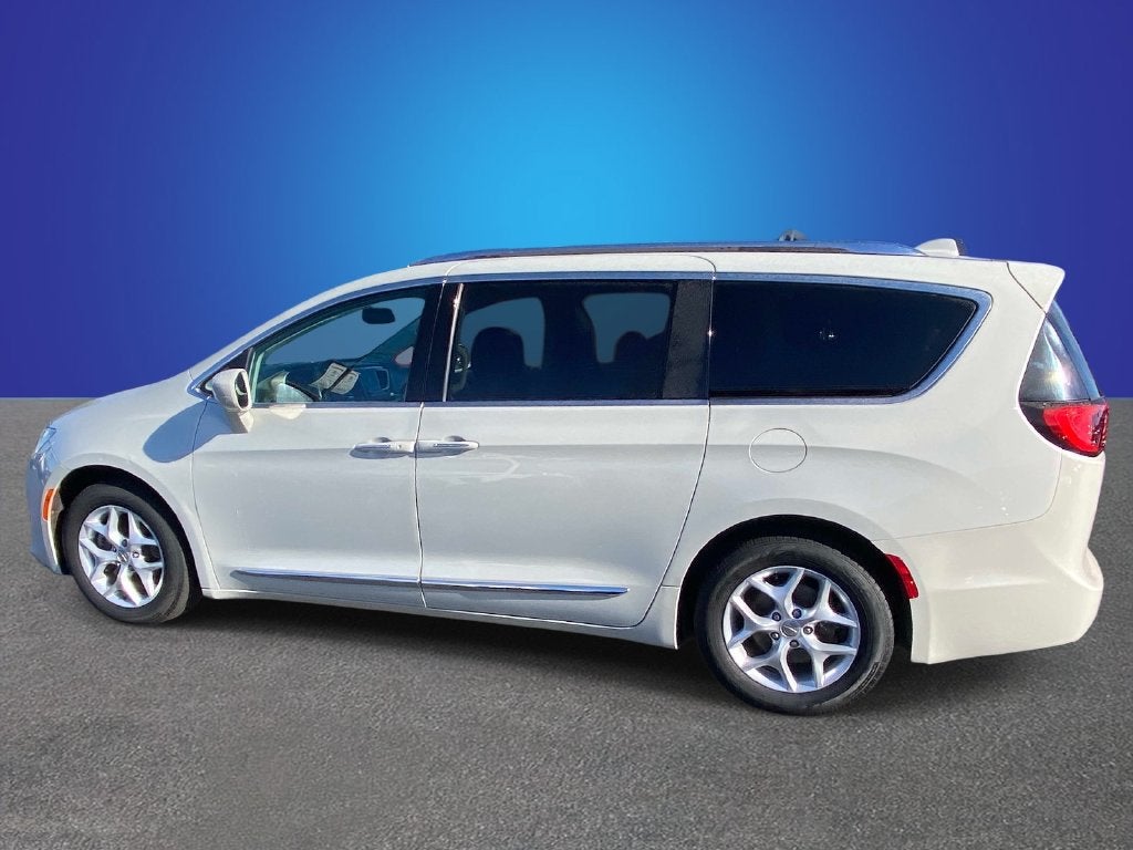 Used 2017 Chrysler Pacifica Touring-L Plus with VIN 2C4RC1EG0HR585402 for sale in Salisbury, NC