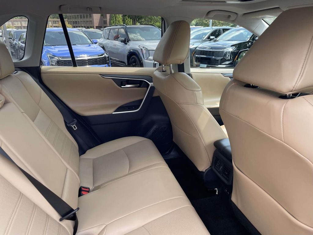 2019 Toyota RAV4 Limited