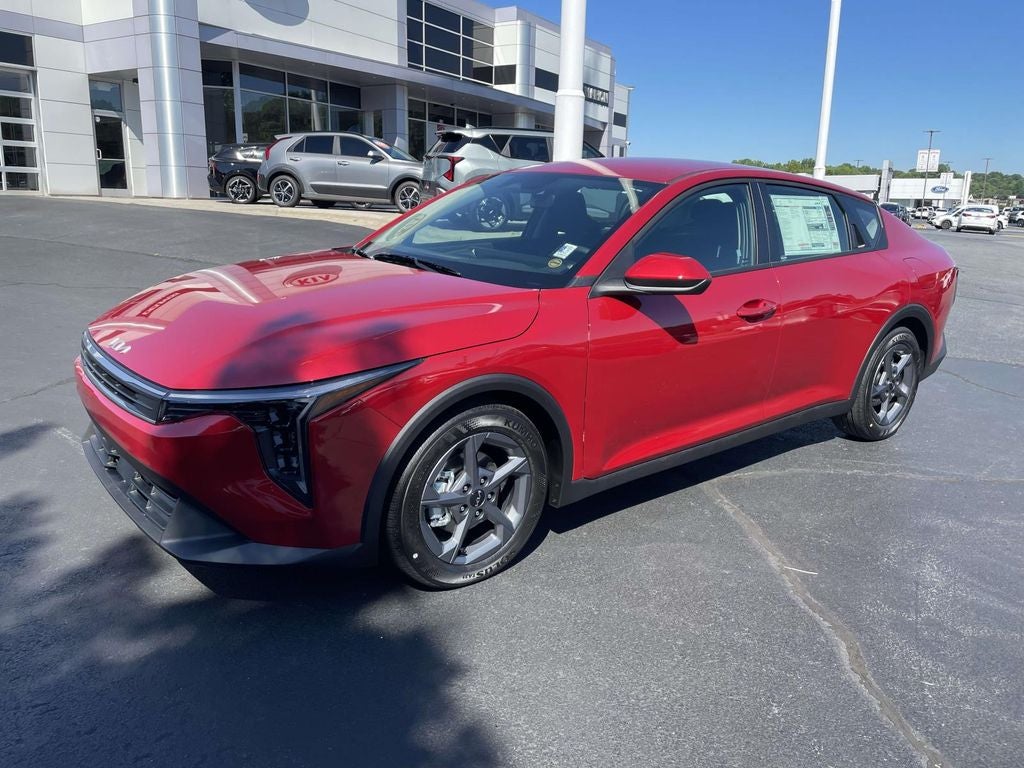 2026 Kia K4 LXS