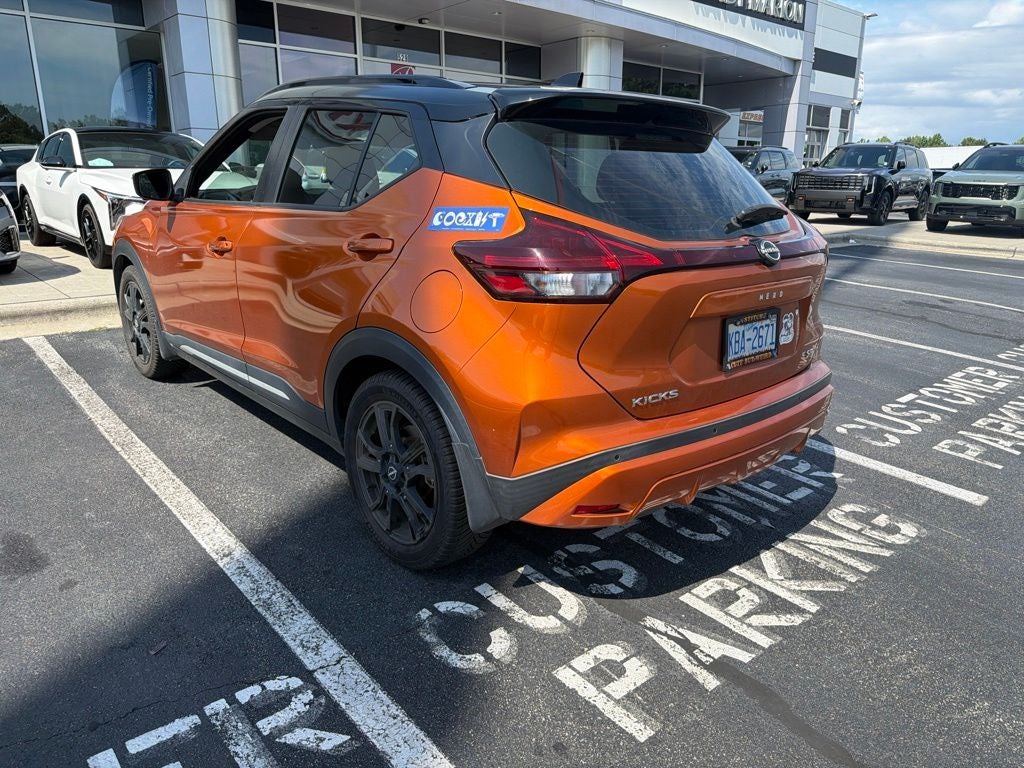 2022 Nissan Kicks SR