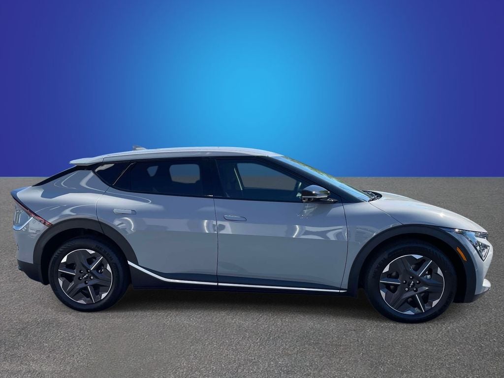 2026 Kia EV6 Light