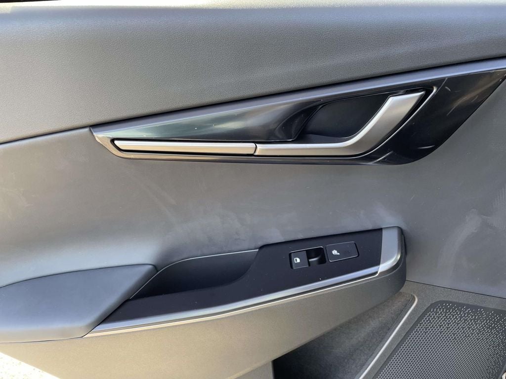 2025 Kia EV6 Light