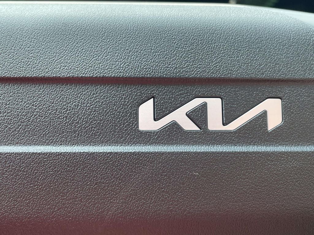 2027 Kia Sportage Hybrid LX