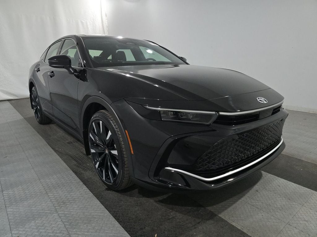 2026 Toyota Crown Platinum