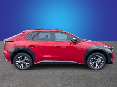 2025 Toyota bZ4X XLE