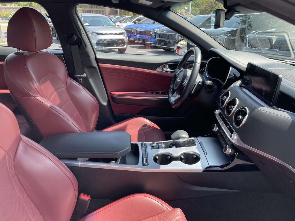 2023 Kia Stinger GT2